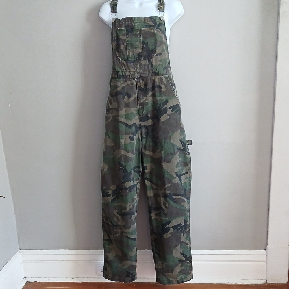 Camouflage Women's Overalls Size XL 100 Percent Cotton